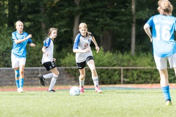Bild 283 - wBJ VfL Pinneberg - Germania Schnelsen : Ergebnis: 15:1